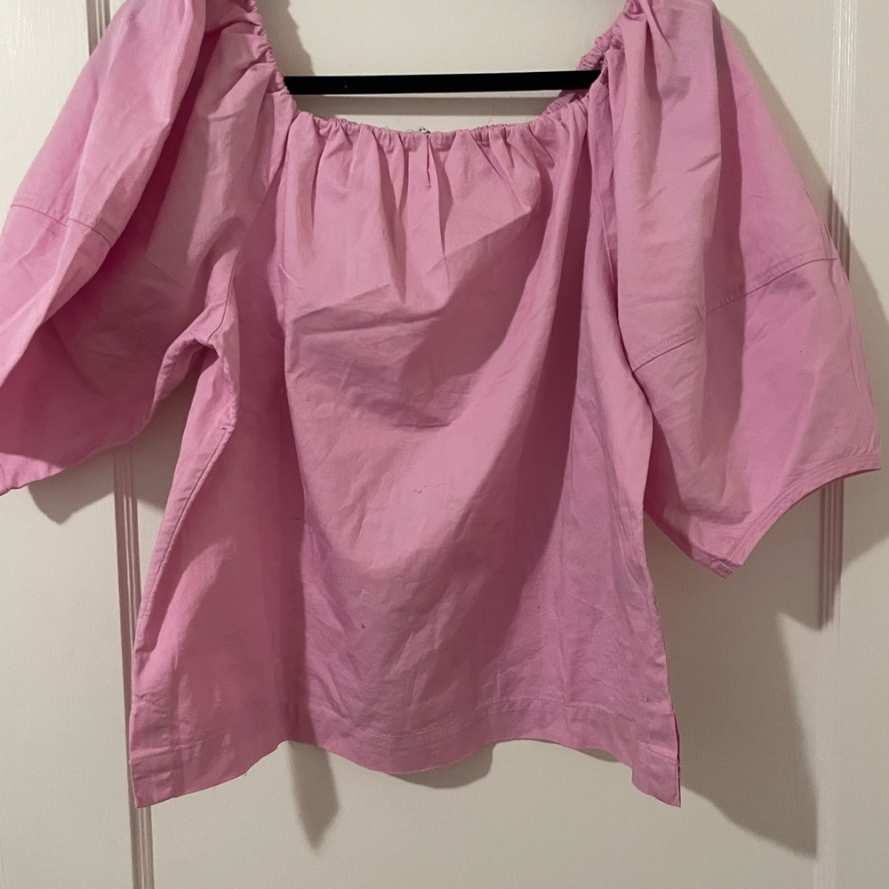 Off the shoulder pink shirt